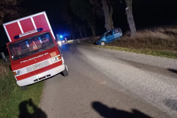 Verkehrsunfall mit Gefahrguttransporter