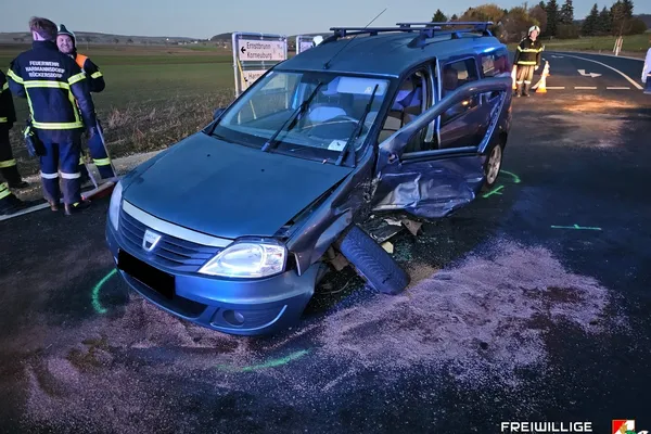 PKW Bergung nach Verkehrsunfall